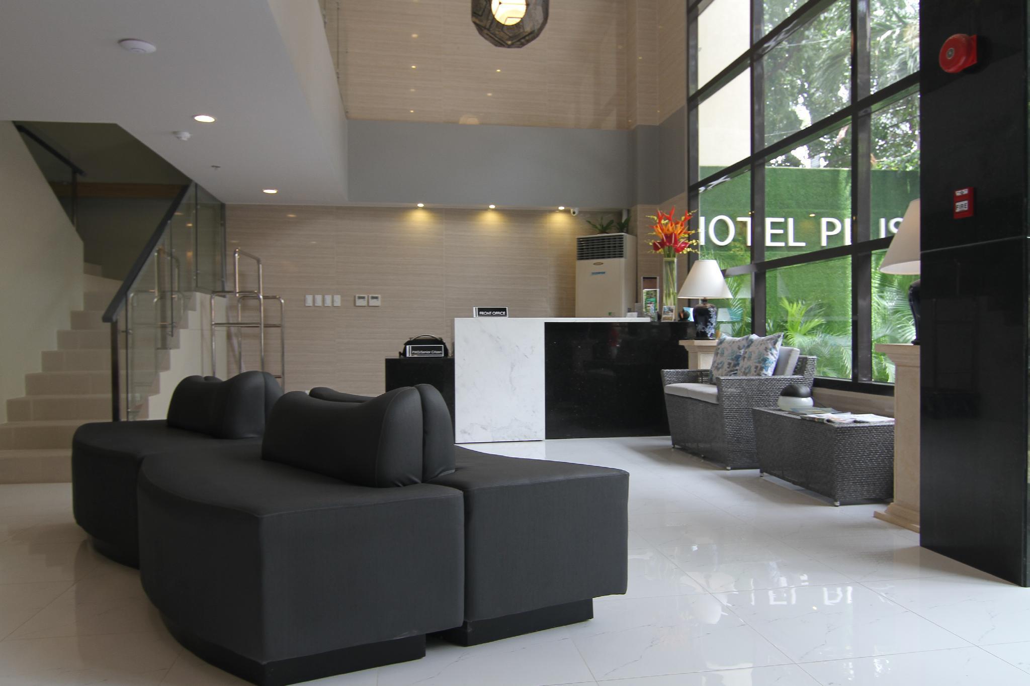 Cebu Hotel Plus מראה חיצוני תמונה