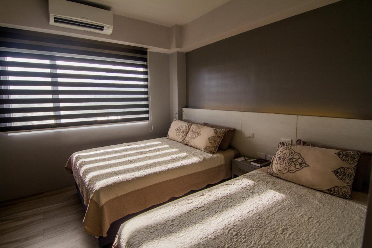 Cebu Hotel Plus מראה חיצוני תמונה